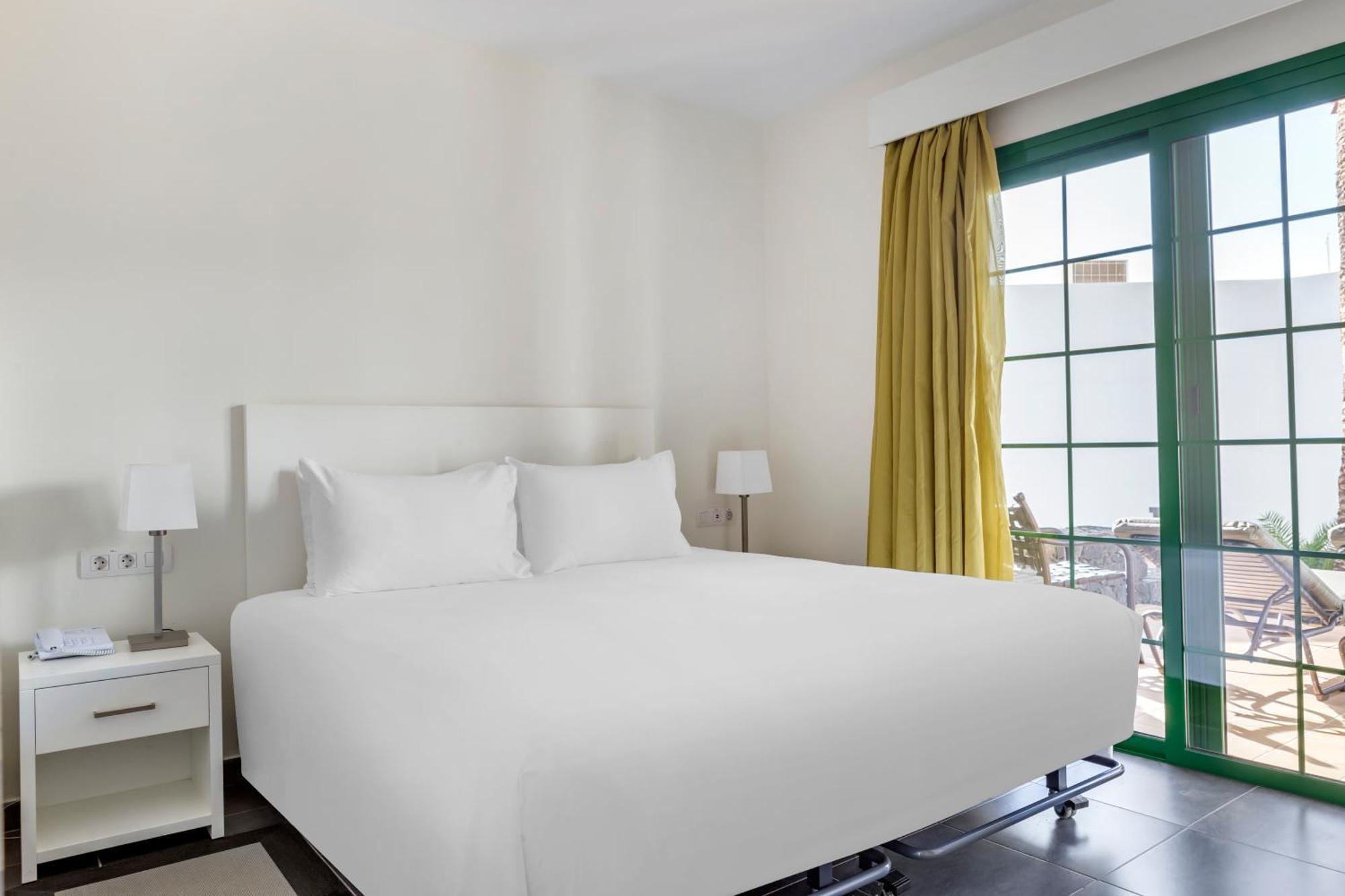 คลับ เดล คาร์เมน บาย ไดม่อน รีสอร์ต Aparthotel ปูแอร์โตเดลคาร์เมน ภายนอก รูปภาพ